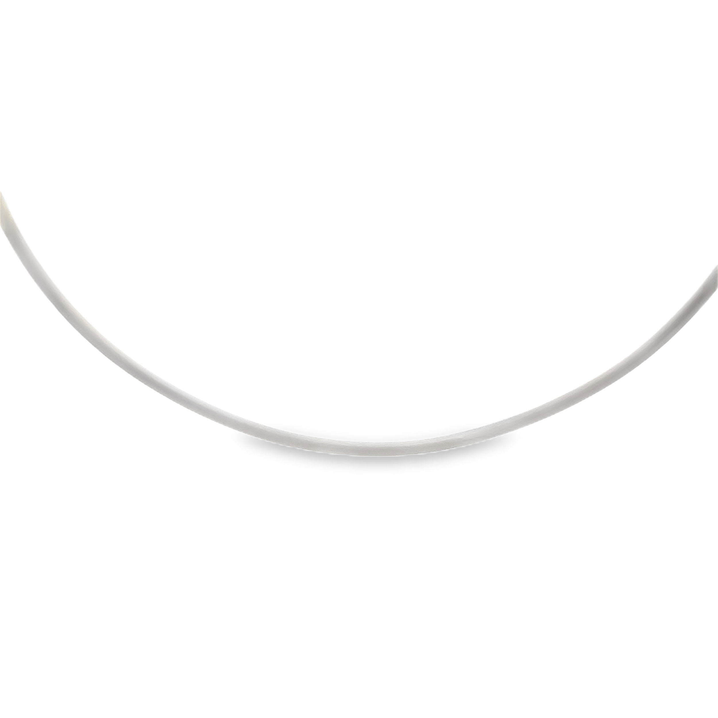 This necklace 18k yellow gold and white silica for a clean, modern look. Add a pendant for versatility.-18k Yellow gold-White silica-Length 18”Item# 807-2000046 White Silica Necklace