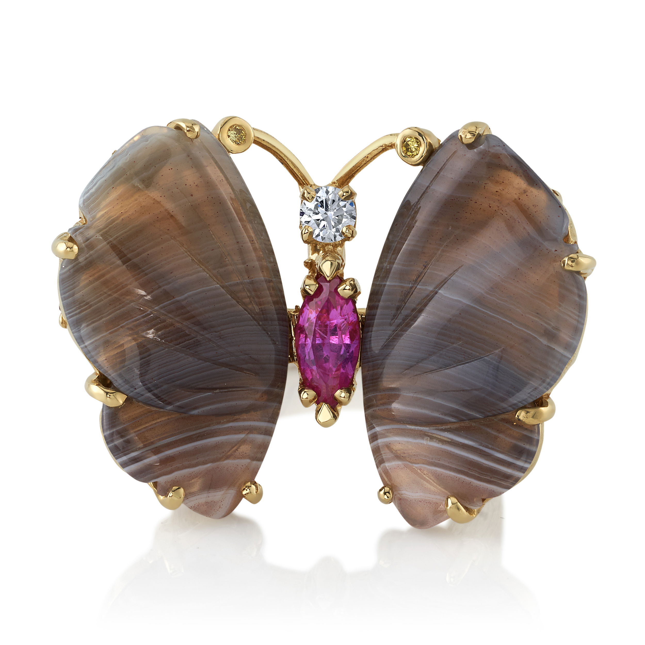 This carved agate butterfly ring is a wearable work of art, brought to life with a pink sapphire center and a sparkling round diamond accent. Set in precious metal, it’s equal parts whimsical and refined.-18k Yellow gold-Carved agate-Pink Sapphire, 0.82cts-Diamond, 0.18ctsItem# R-277 Carved Agate Butterfly Ring