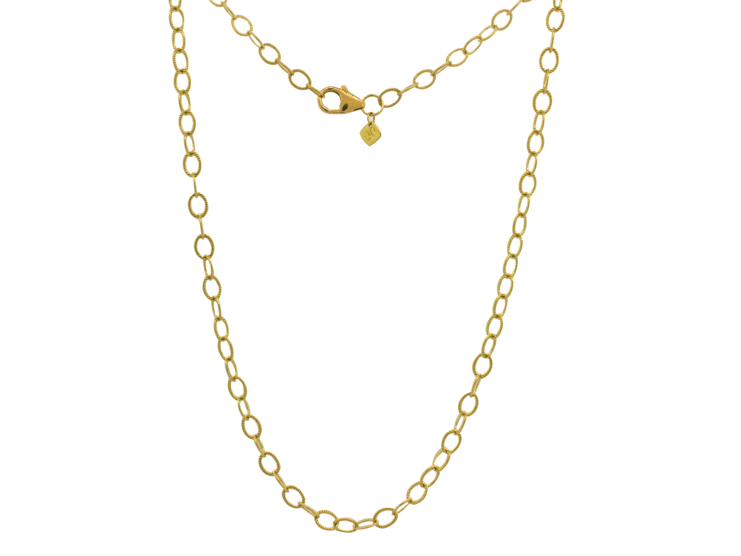 Designed in Southern California, a simple design that shines, this piece offers a radiant look that pairs perfectly with everything.-18k Yellow gold-Chain length, 16"Item# 430-2000069 Classic 18kt Yellow Gold Chain, 16"