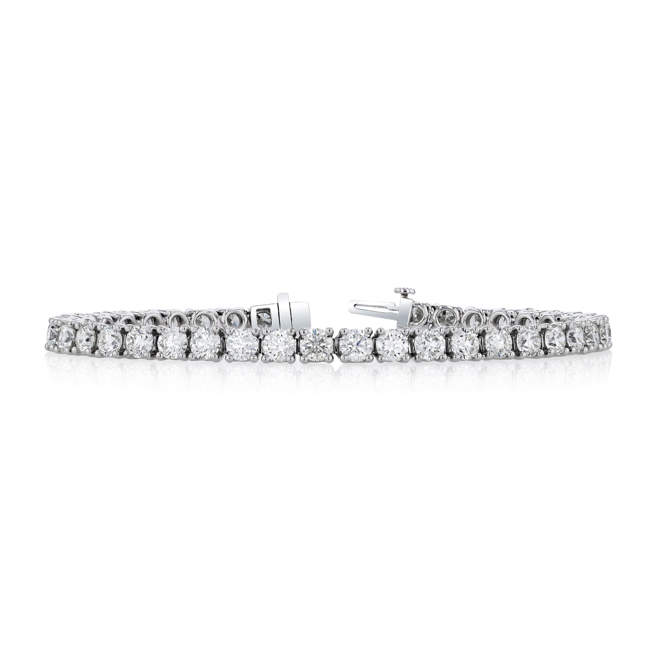 Buttercup diamond line bracelet