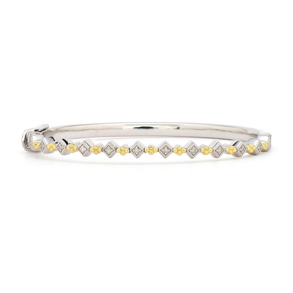 Combining classic elegance with on trend shapes and styles, JFJ offers something for women of all ages. This bangle features a refined kite motif, each accented with shimmering diamonds. Elegant and versatile, it’s perfect for stacking or wearing alone to elevate any look.-Sterling silver-18k Yellow gold-Round white diamonds, 0.11ctsItem# 808-2000253 Continuous Kite Bangle