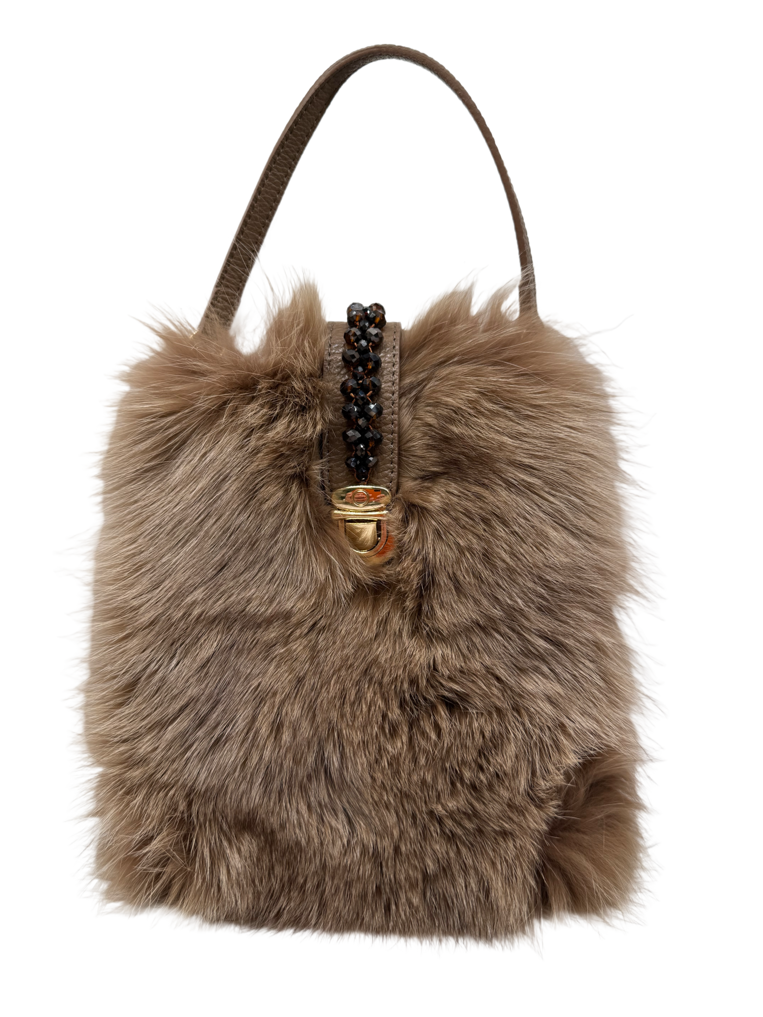Valerie Naifeh’s line of leather goods features handcrafted handbags and accessories made in Greece from genuine cervo calf leather and natural mink or fox fur. Each piece combines luxurious materials with Valerie’s personally curated color palette for a distinct and elevated look.-Leather-Fox fur-Color: BeigeItem# ND-FUR-00027 Erin - Leather & Fox Crossbody