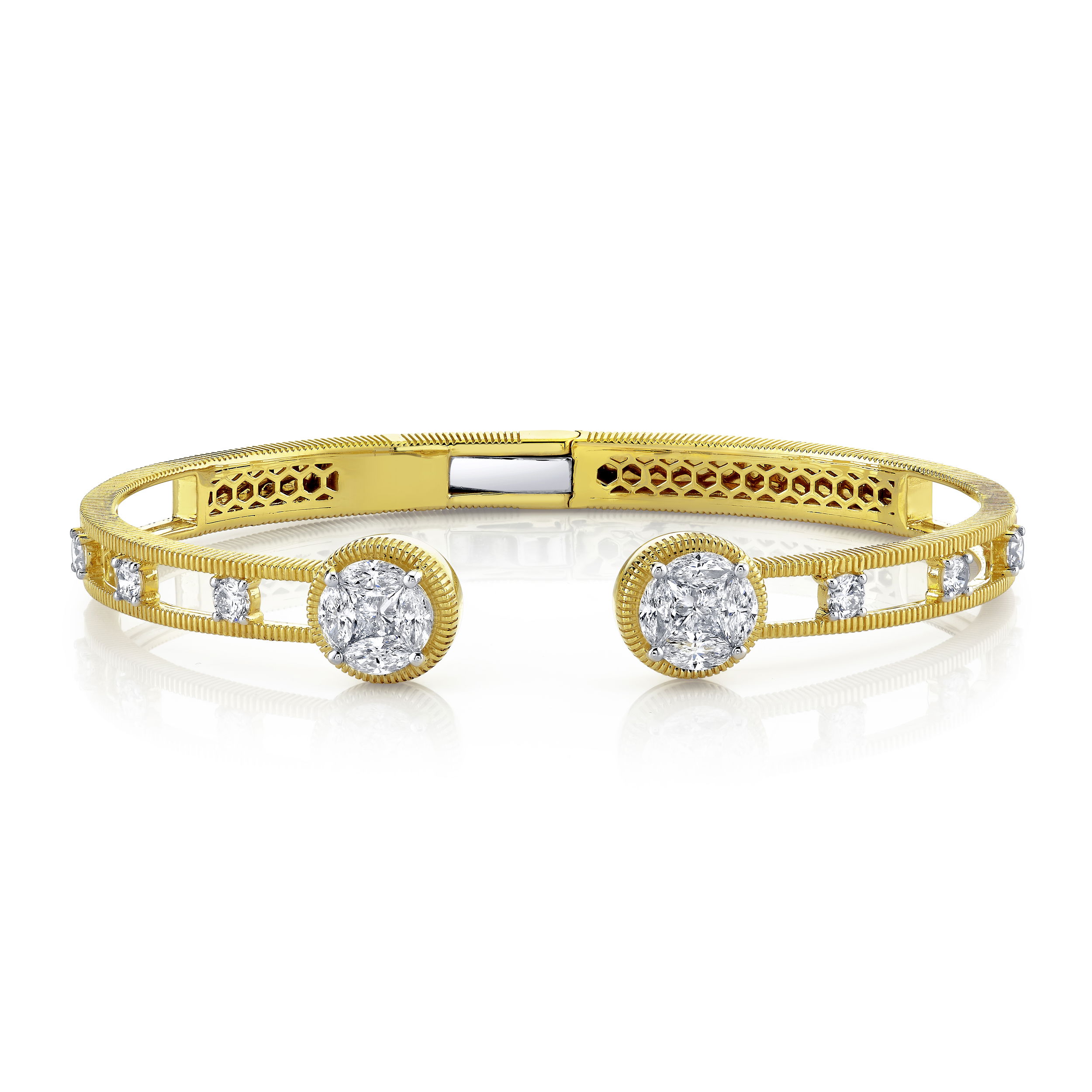 Showcasing diamonds in an illusion set, this bracelet allows for more sparkle to add to any style.-18k Yellow gold-Round diamonds, 0.85cts-Princess diamonds, 0.8cts-Marquise diamonds, 0.97ctsItem# 808-2000263 Cipriani Diamond Bracelet