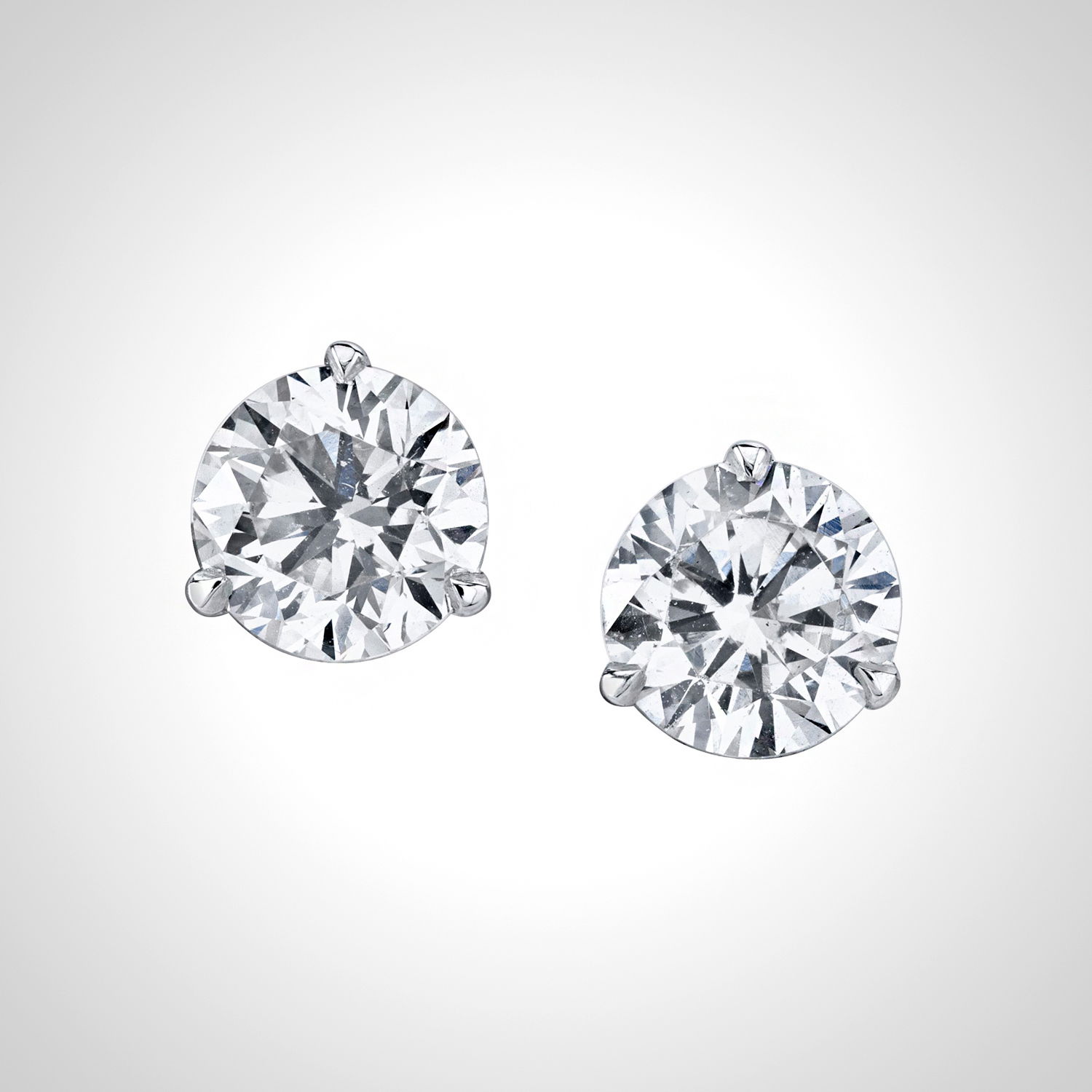 Joshua J. Fine Jewelry is a designer recognized for his innovative and multifaceted jewelry collections. His pieces are an unparalleled blend of brilliance, beauty, and craftsmanship.-18k White gold-Round diamonds, 2.00ctsItem# 150-2000094 Martini Stud Earrings