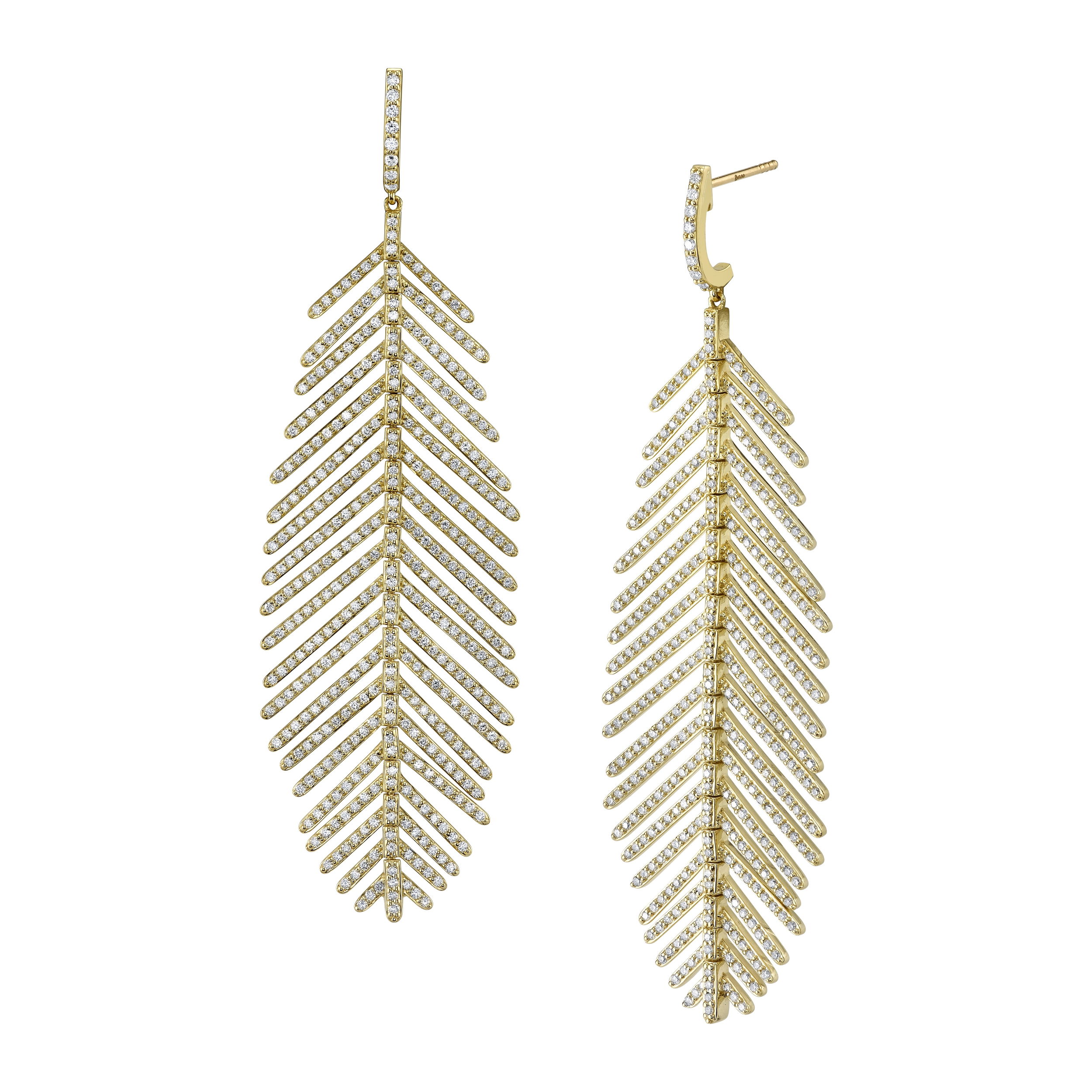 Sloane Street, the mother-daughter founded jewelry collection, was expertly named after the street of many of their family firsts in central London. Showcasing appreciation for unique design and creativity, each piece boasts an elegance that compliments any style.-18k Yellow gold-Round diamonds, 4.33ctsItem# 805-2000479 Diamond Feather Drop Earrings