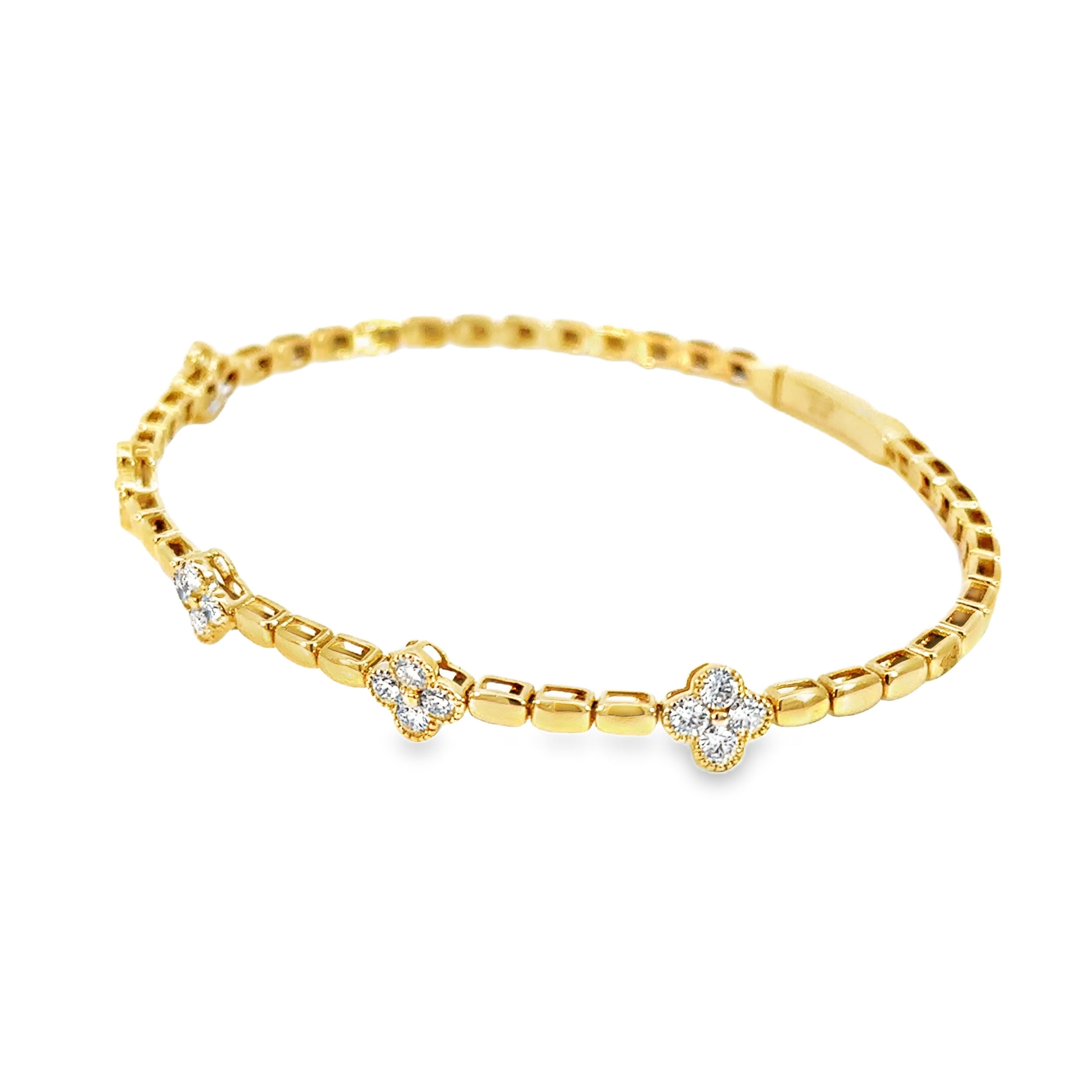Quatrefoil Diamond Flex Bangle