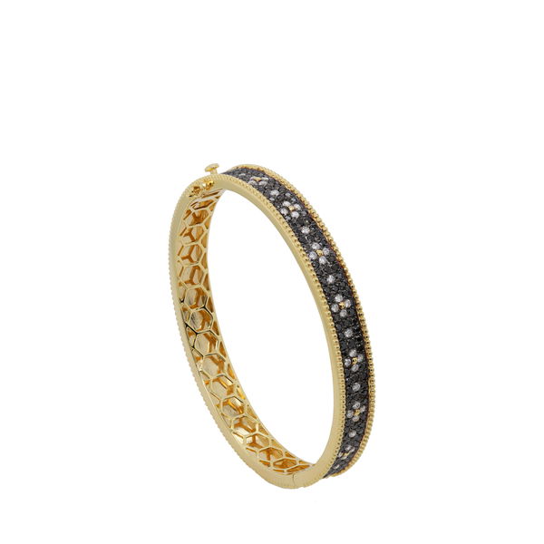 Closeup photo of Black and White Diamond Bracelet