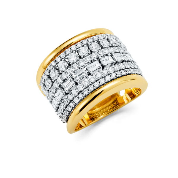 Closeup photo of Diamond Anniversary Band