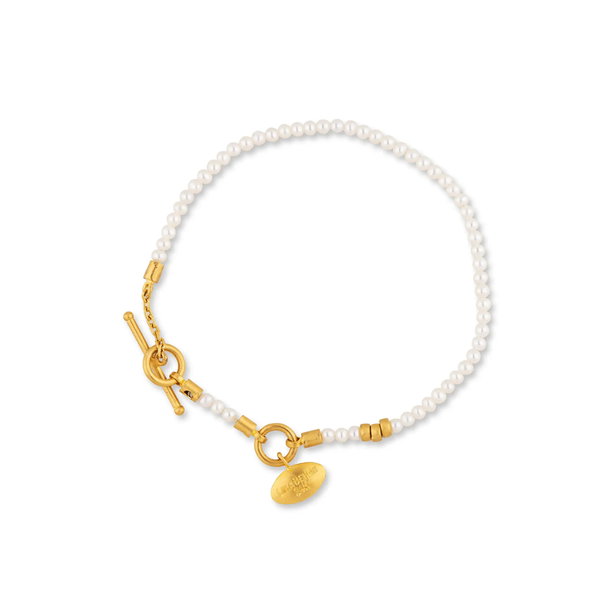 Closeup photo of Sarah Cultured Seed Pearl Bracelet