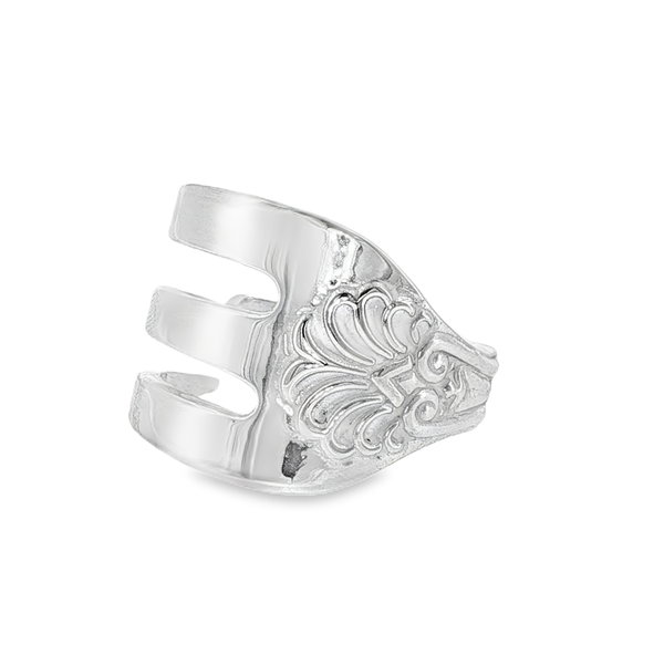 Closeup photo of Master Chef Fork Ring