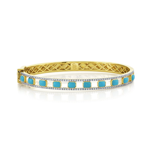 Closeup photo of Turquoise Bracelet with Diamond Edges