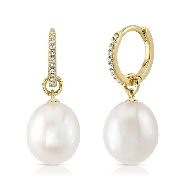 Closeup photo of 14KY Diamond & Pearl Earring