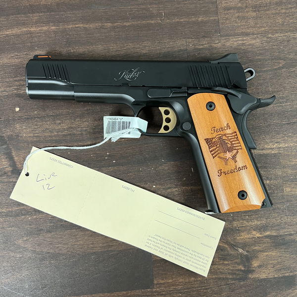 Closeup photo of Kimber Custom II 1911 Limited Edition 5" Barrel Limited Edition 2019 Friends of the NRA Wood Grips Brand NEW Complete