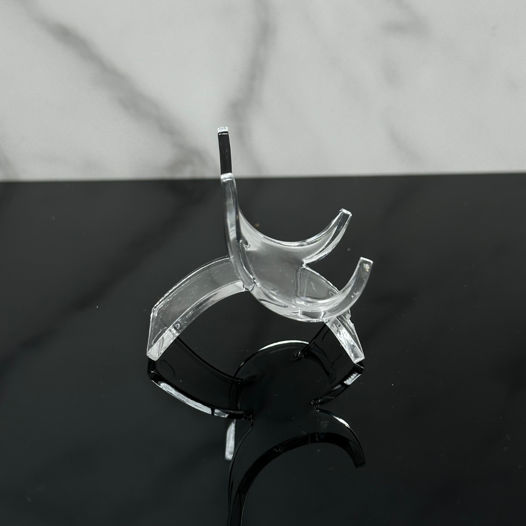 Acrylic Heart Stand - High Angled Small