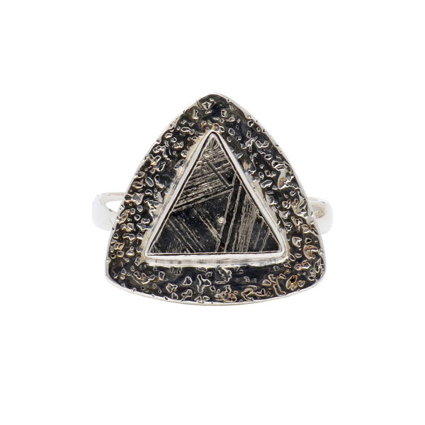 Closeup photo of Meteorite Ring Size 8 - Muonionalusta Triangle with Textured Silver Triangle & Rounded Edges