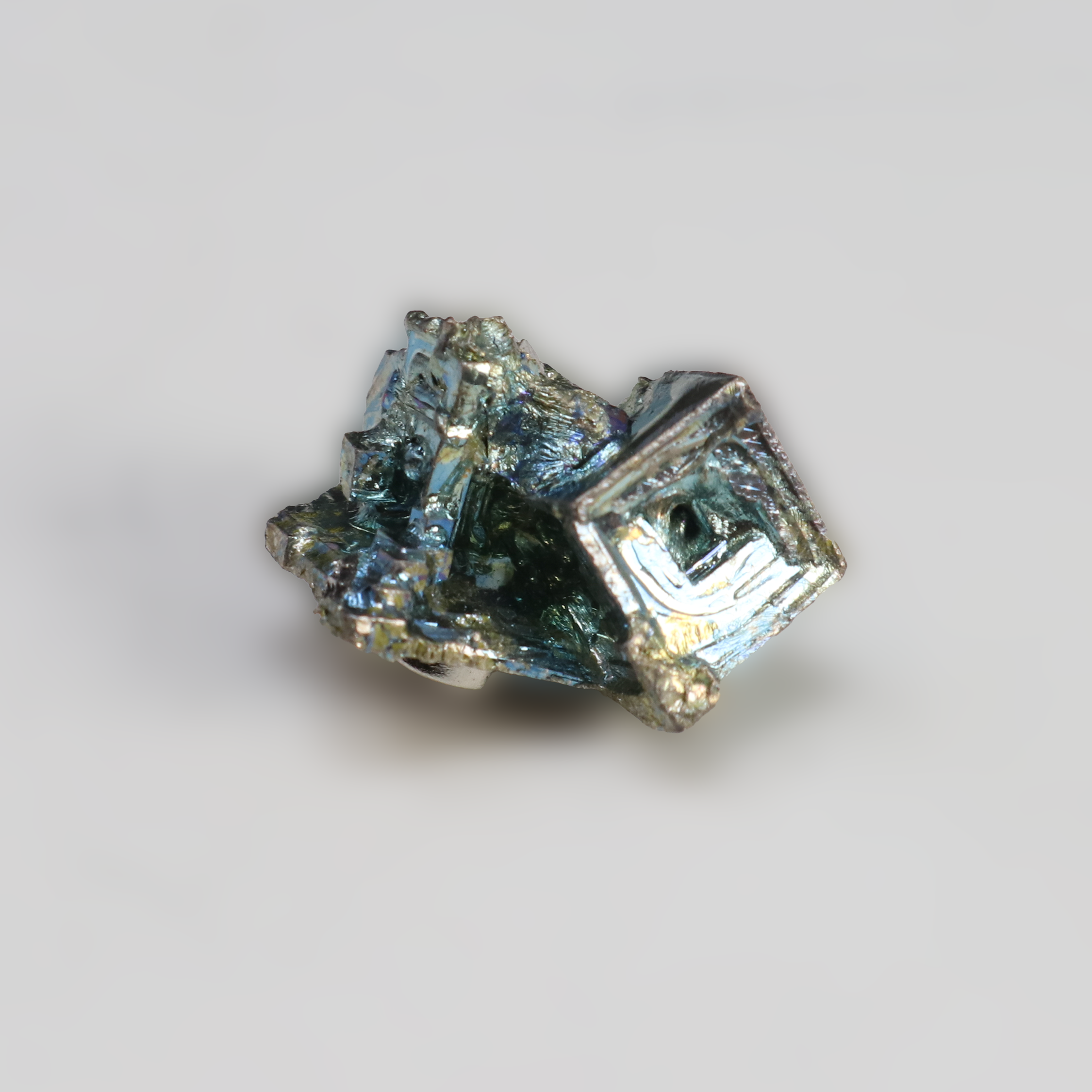 Bismuth Crystal Magnet