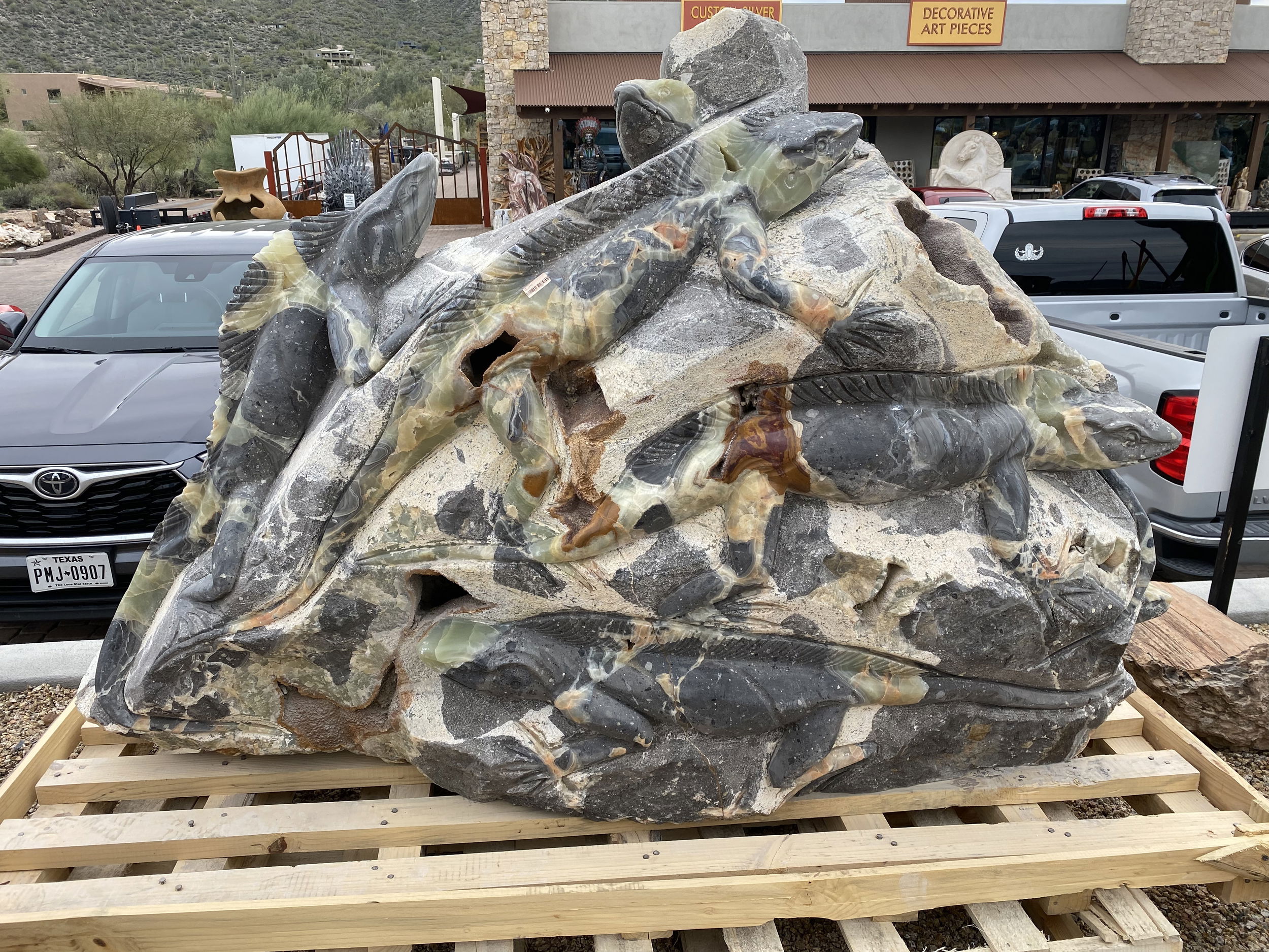 Charcoal Marble with Green Talan Onyx Inclusions - Sculpture of Eight Iguanas Climbing Boulder with Prominent Green and Yellow Veining Charcoal Marble & Green Talan Onyx Multi-Iguana Sculpture