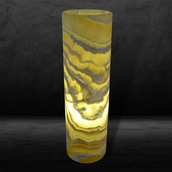 Closeup photo of Nube Onyx Cylinder Luminary