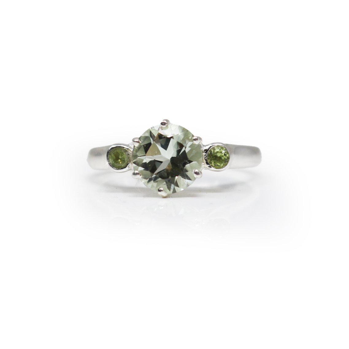 Prasiolite Ring - Prong Set Faceted Round With Crosshatch Cut Out Bezel & 2 Faceted Peridot Rounds Sz9