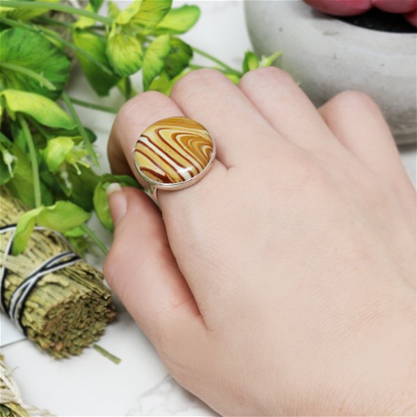 Closeup photo of Willow Creek Jasper Ring - Simple Round Cabochon With 925 Sterling Silver Bezel & Band - Deep Red Banding With Cream & Tan Hues Sz6