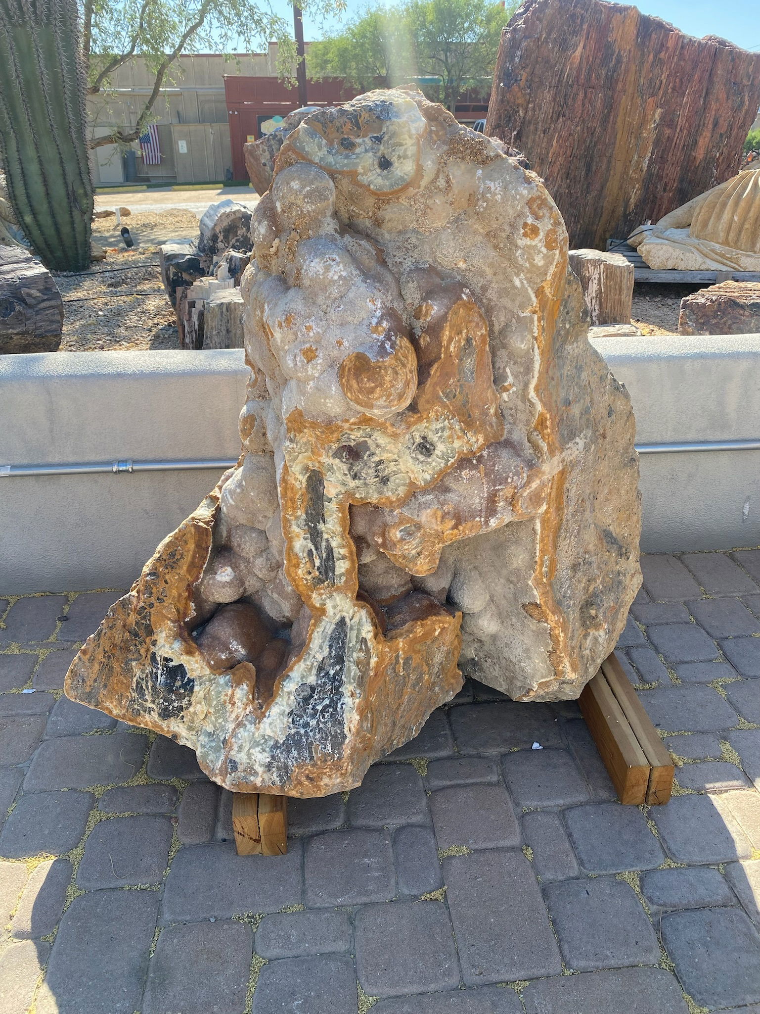 Green Talan Onyx Specimen Boulder Fountain With Stalactite Inclusions