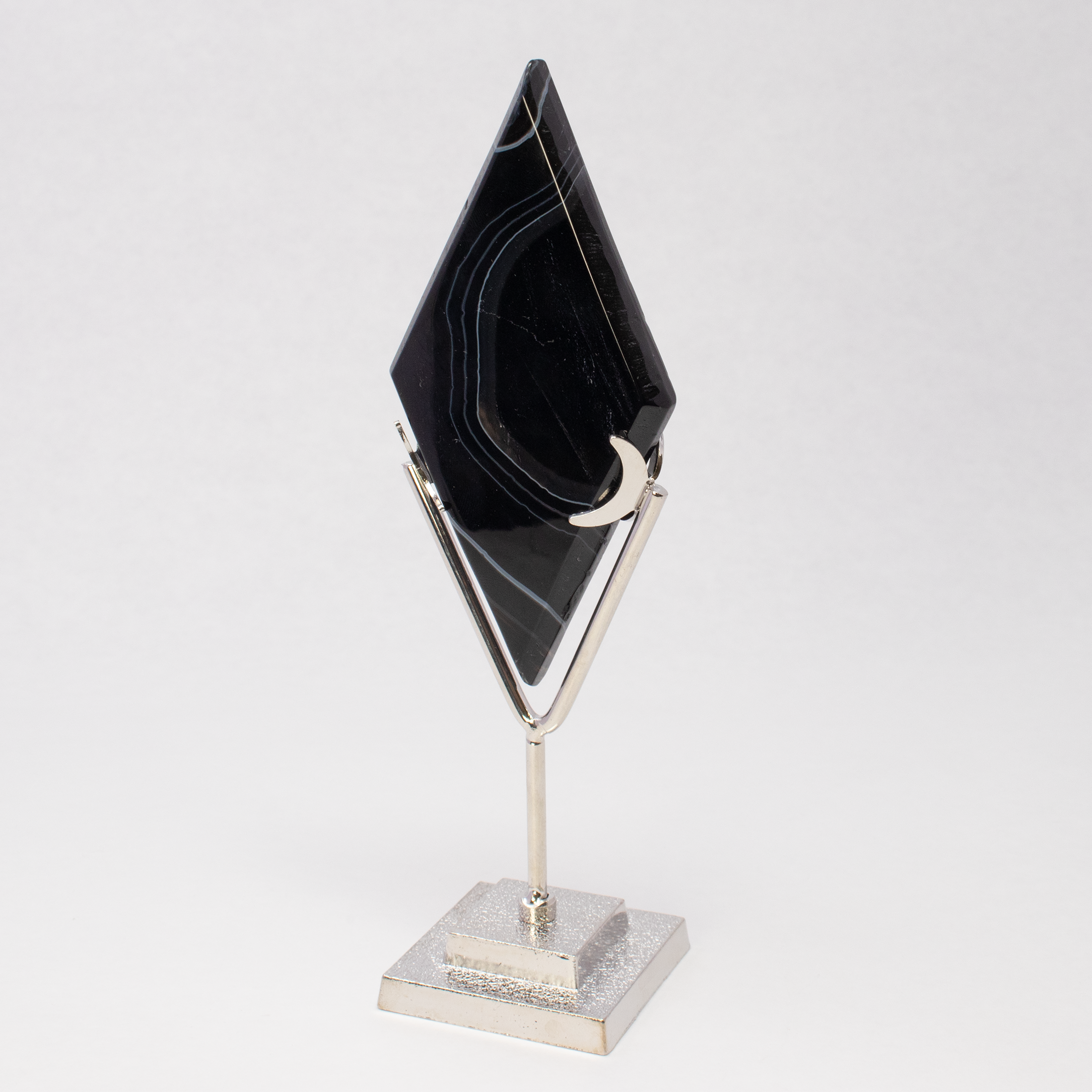 Sard Onyx Diamond Shape on Metal Stand