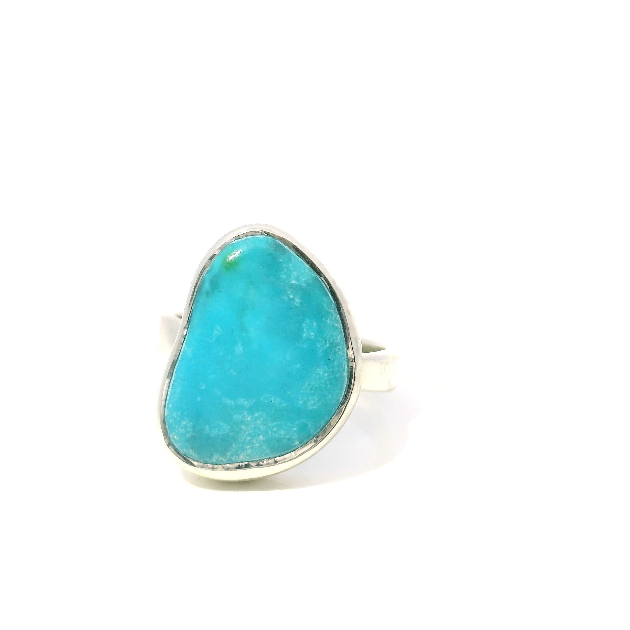 New Mexican Turquoise Ring - Polished Rounded Triangle Freeform Bezel Set in Simple 925 Sterling Silver sz6