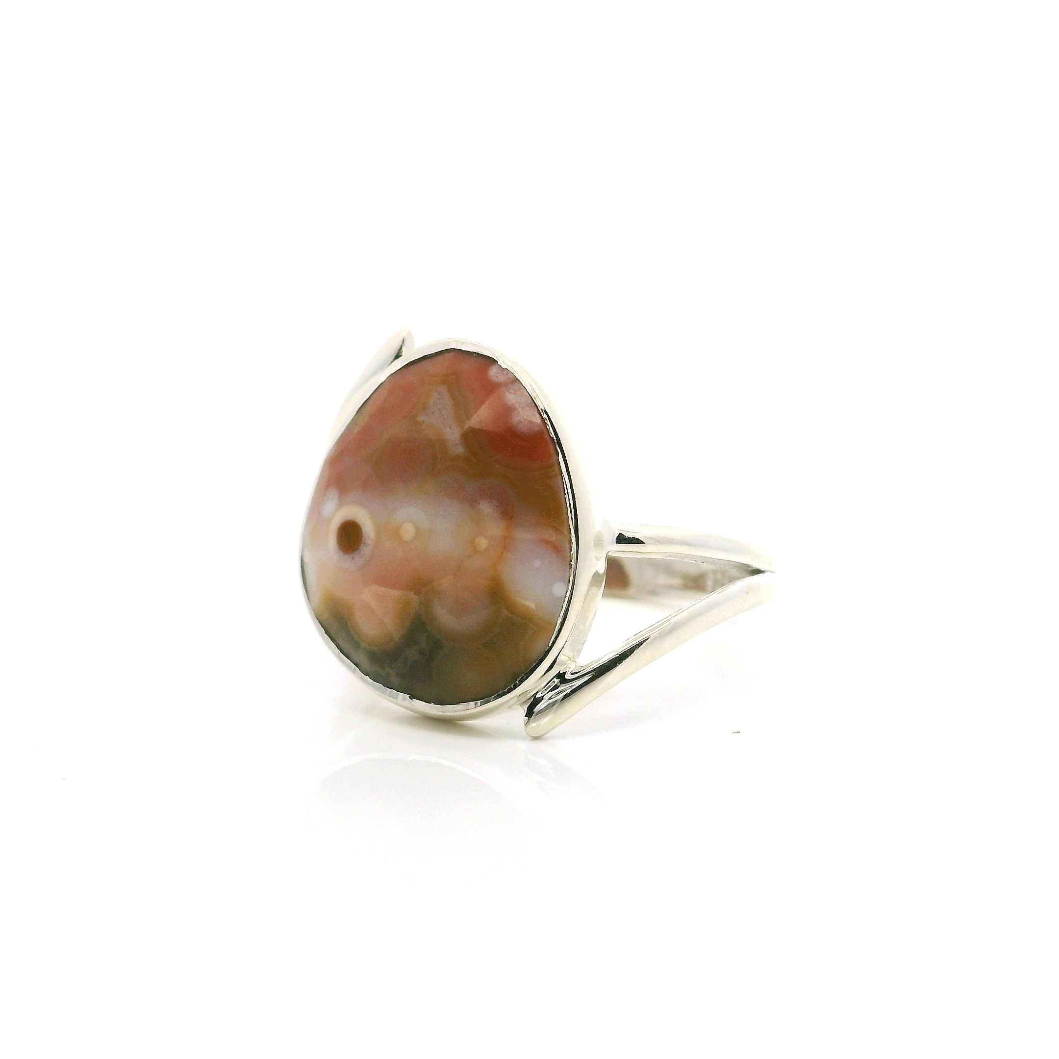 Ocean Jasper Ring - Faceted Freeform with Peach & White & Green Background Bezel Set on Double Offset Band in 925 Sterling Silver sz8