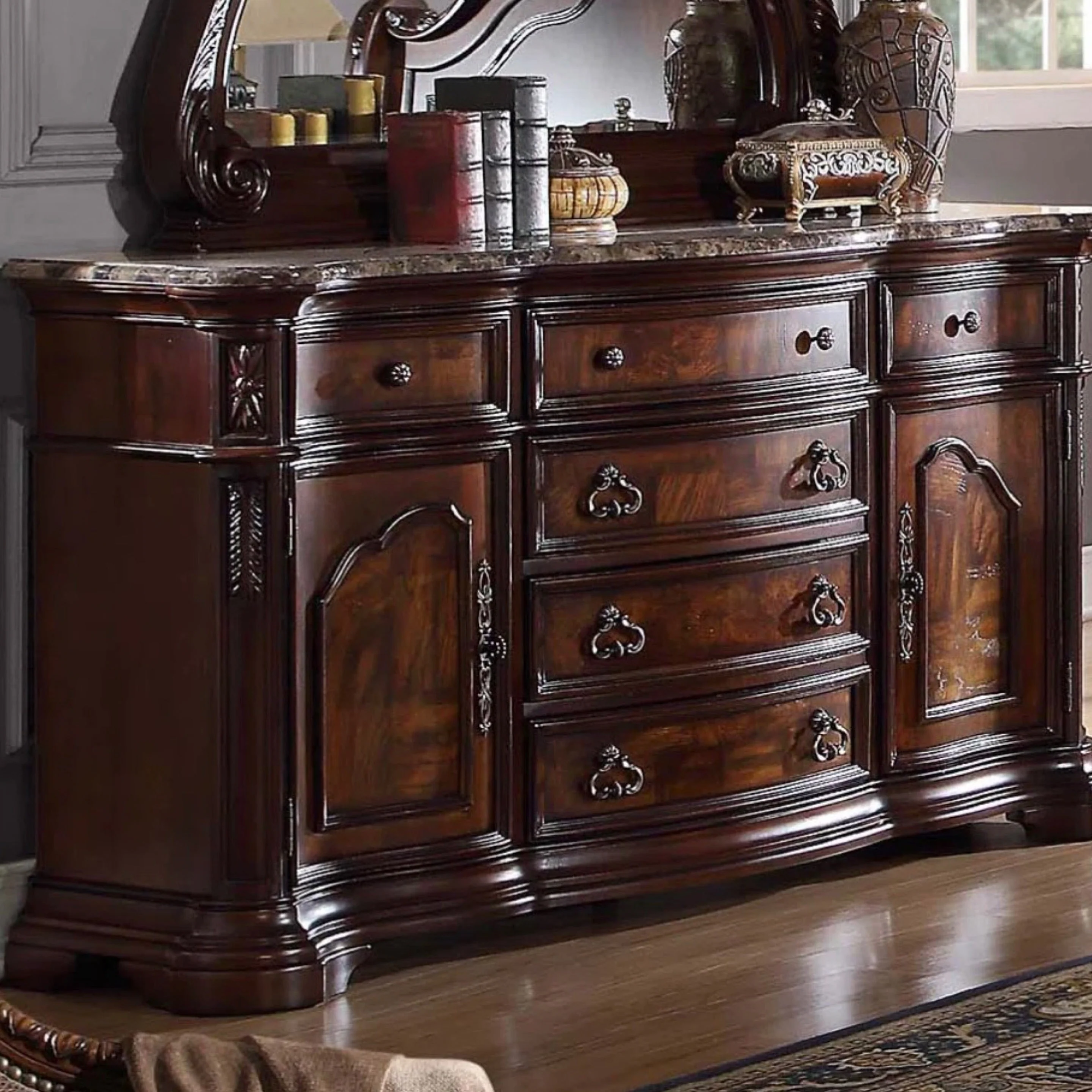 Wood Dressers collection