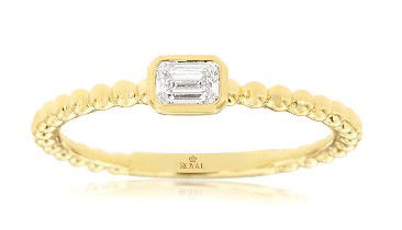 Elevate your proposal with this exquisite 14K yellow gold solitaire ring, featuring a captivating 0.20 carat emerald-cut diamond. The diamond is elegantly framed in a modern beaded bezel setting, offering both brilliance and security. The warm glow of the gold complements the clean, geometric lines of the emerald cut, making this engagement ring a radiant symbol of your unique love. Timeless, sophisticated, and designed to dazzle—this ring is the perfect choice for a lifetime of cherished moments. 14KYG 0.20CT EMERALD CUT DIAMOND BEADED BEZEL SET SOLITAIRE RING