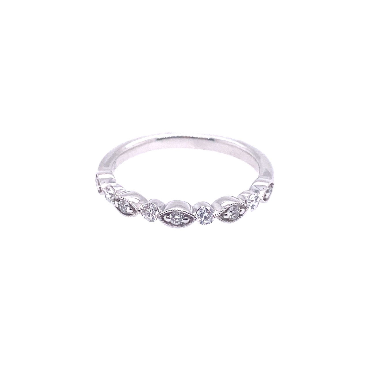 14KWG 9 BR DIAMONDS 0.25CT VINTAGE INSPIRED SCALLOP BAND 14KWG 9 BR DIAMONDS 0.25CT VINTAGE INSPIRED SCALLOP BAND