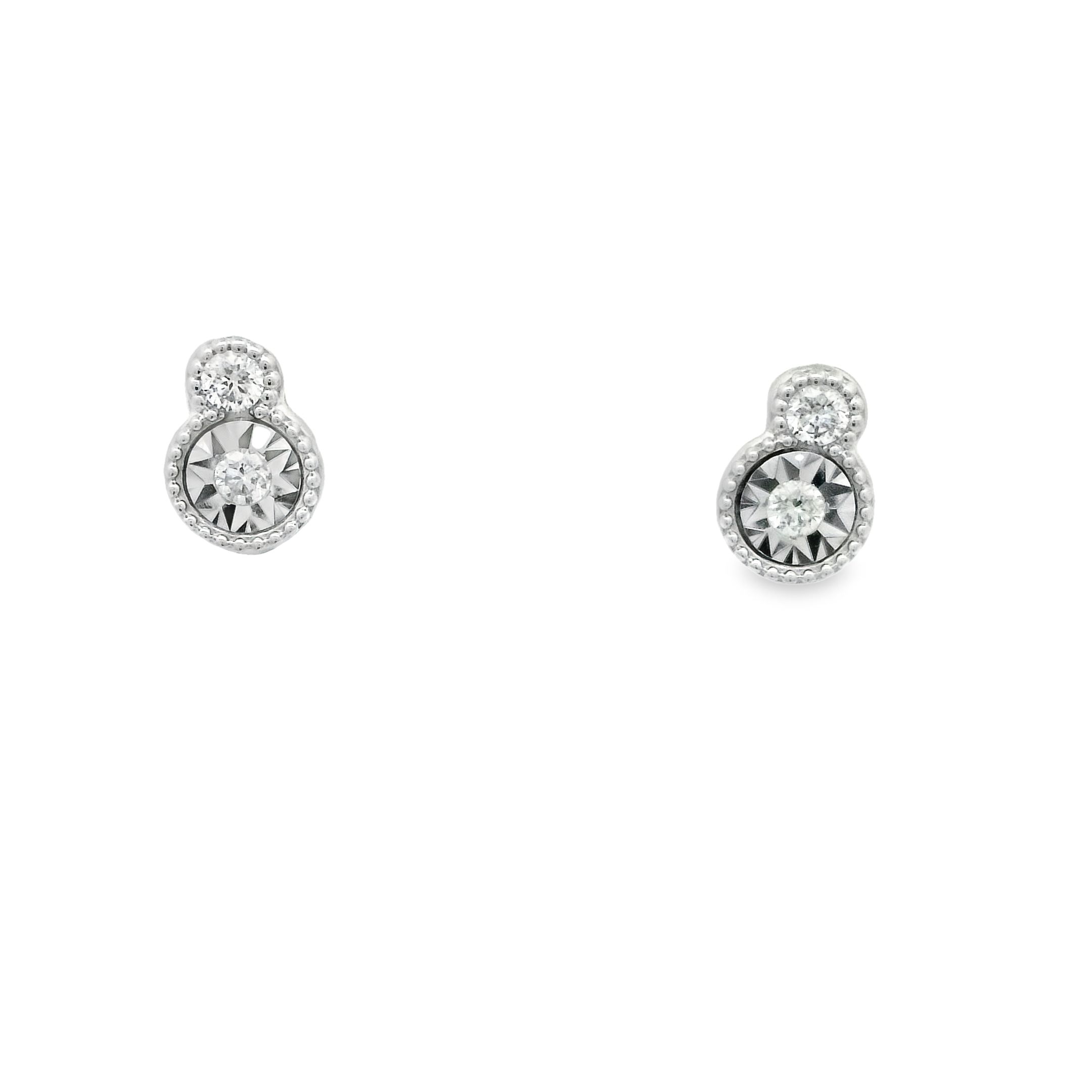 14KWG 4 BR DIAMONDS 0.10CT FLUTED DOUBLE STONE STUD EARRINGS 14KWG 4 BR DIAMONDS 0.10CT FLUTED DOUBLE STONE STUD EARRINGS