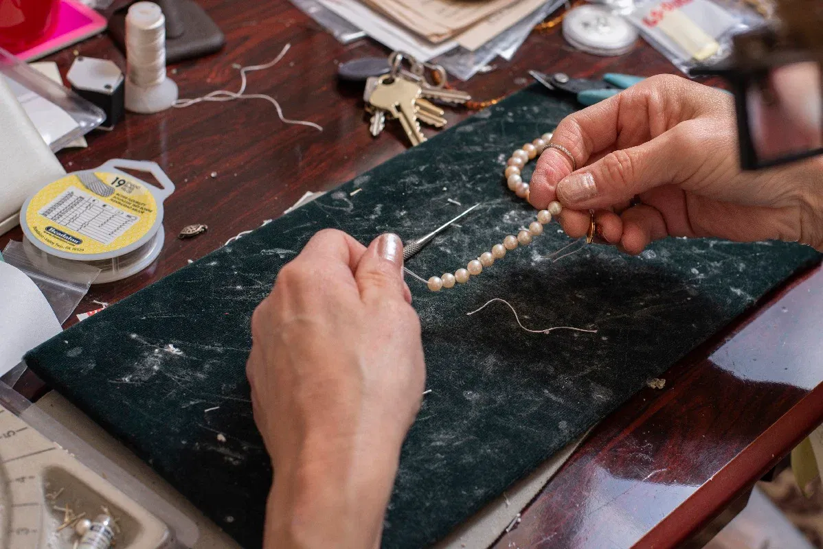 Image of West Texas Jewelry Tradition | Thacker’s Humble Beginnings