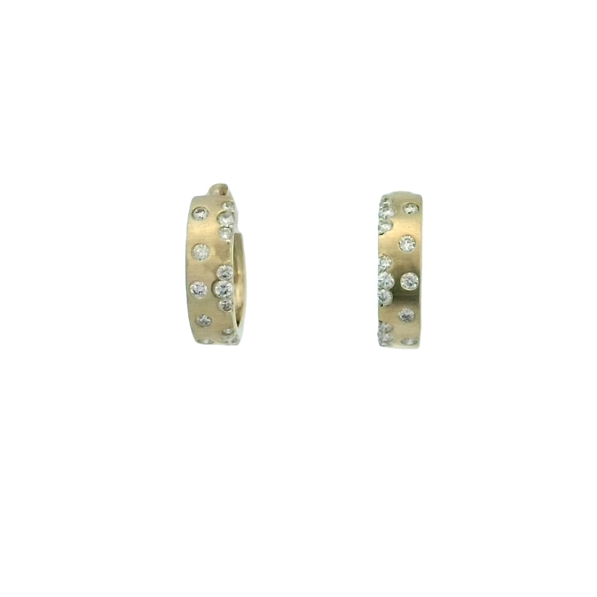 14KYG 28 DIA'S 0.36CT SANDBLAST FINISH HUGGIE HOOP EARRINGS 14KYG 28 DIA'S 0.36CT SANDBLAST FINISH HUGGIE HOOP EARRINGS