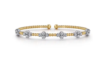 14KYGWG 24 DIA'S 0.20CTW BUJUKAN STATIONS BANGLE BRACELET W/ LOCK 14KYGWG 24 DIA'S 0.20CTW BUJUKAN STATIONS BANGLE BRACELET W/ LOCK