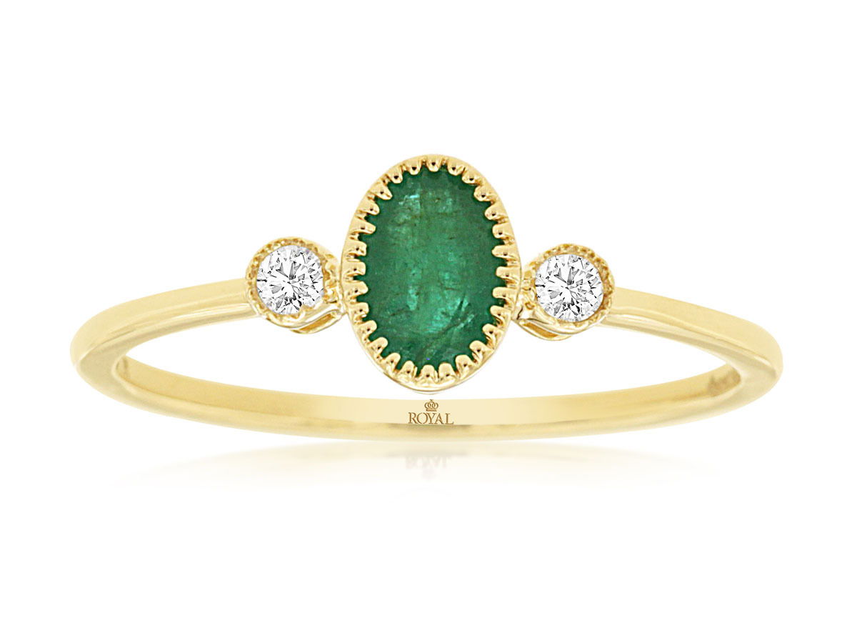 14KYG 0.44CT EMERALD & 2 DIA'S 0.06CTW 3-STONE FASHION RING