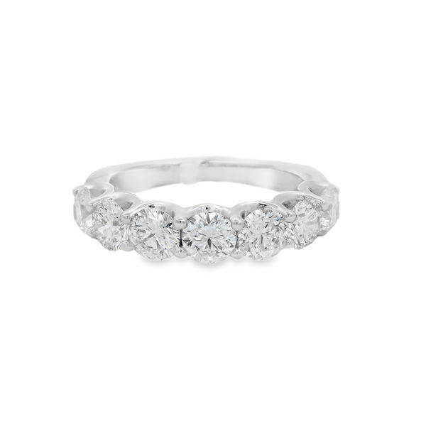 Closeup photo of 14KWG 7 BR DIAMONDS 2.10CT U-PRONG BAND