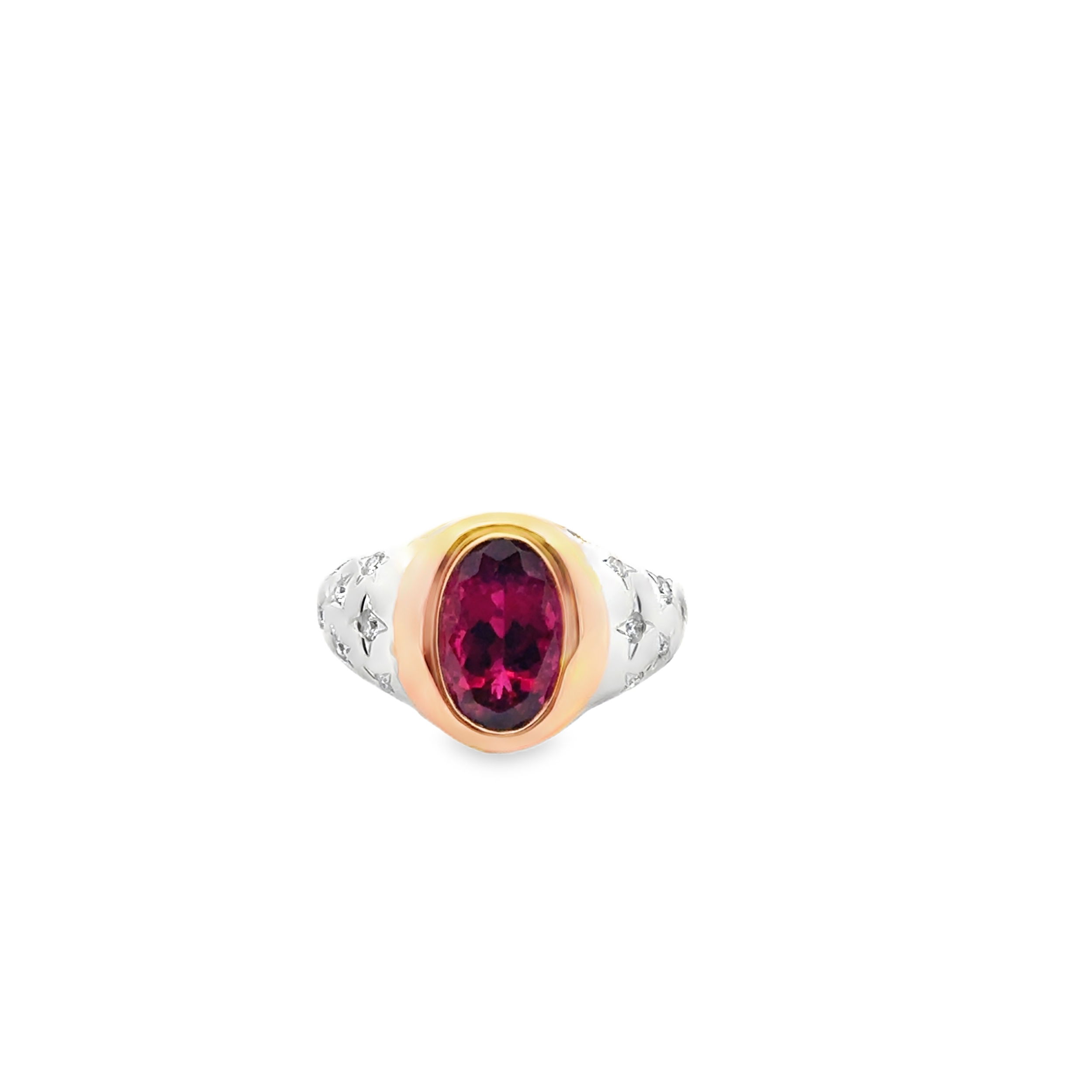 18KWG/YG 2.67CT OVAL RUBELITE TOURMALINE & 22 ROUND DIAMONDS 0.34CT POLISHED BEZEL SET RING
