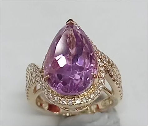 18KY 10.83CT PEAR SHAPE KUNZITE & 78 ROUND DIAMONDS 0.73CT BYPASS HALO RING