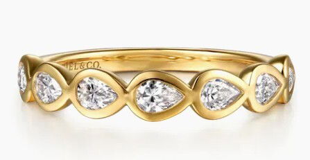 14KY .67CTTW PS DIA BEZEL SET ANNIVERSARY BAND SZ 6.5