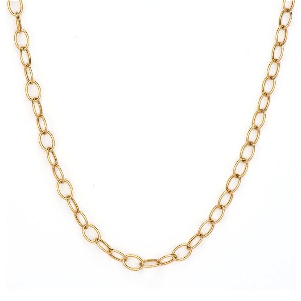 Closeup photo of Classic Large Oval Loopy Chain