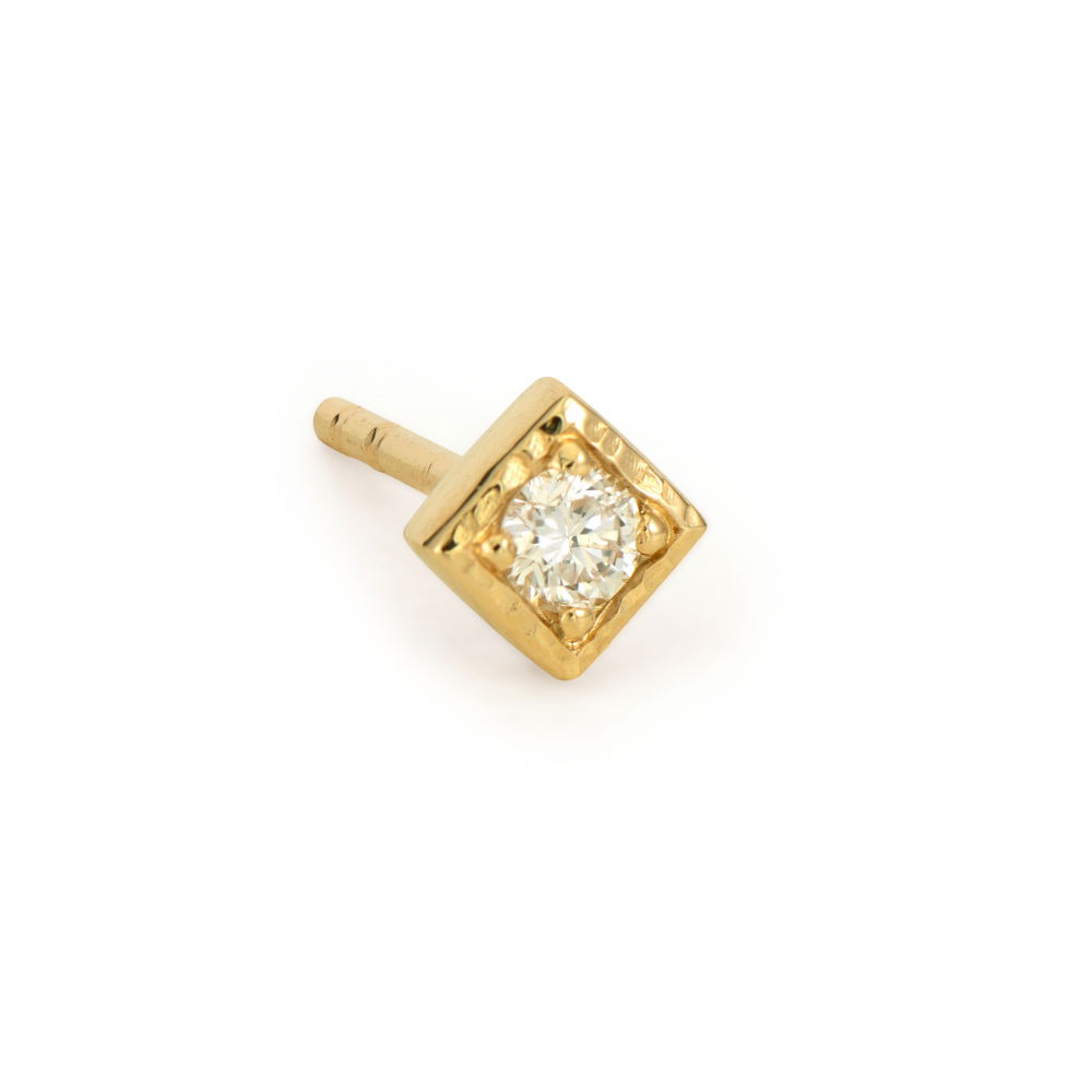 Shine bright like a diamond! The Simple Kite Stud Earrings are made with 14k yellow gold and sparkling round diamonds. This sparkly stud is sure to shine. Studs sold as singles.  Simple Kite Stud Earring