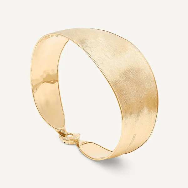 Closeup photo of 18K Yellow Gold Bangle, Large Width