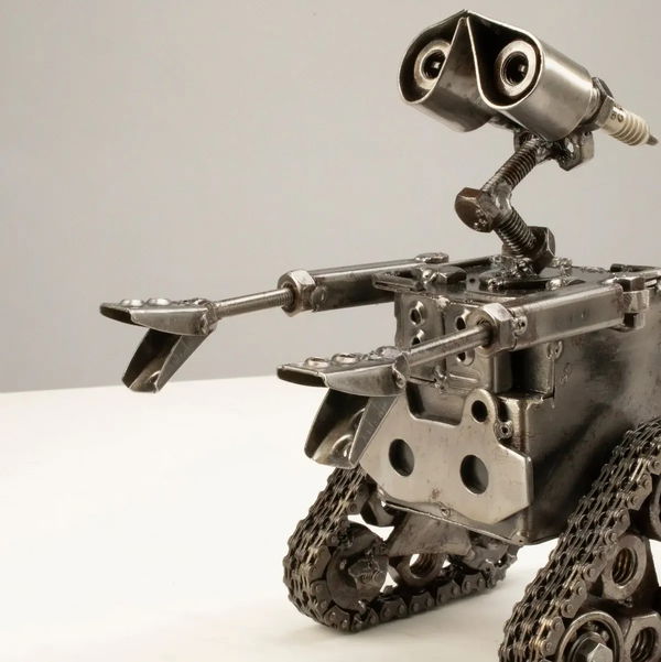 Closeup photo of Wall-E Inspired Recycled Metal Sculpture