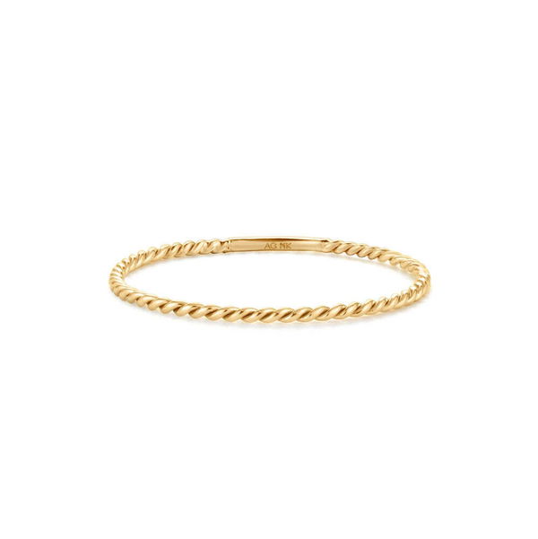 Closeup photo of FARRAH | Infinity Twist Band