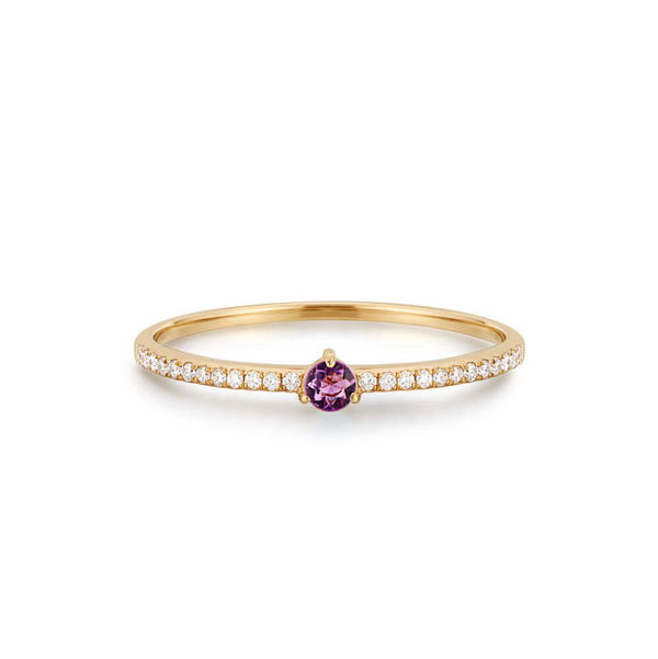 Closeup photo of GISELLE | Amethyst and Diamond Ring