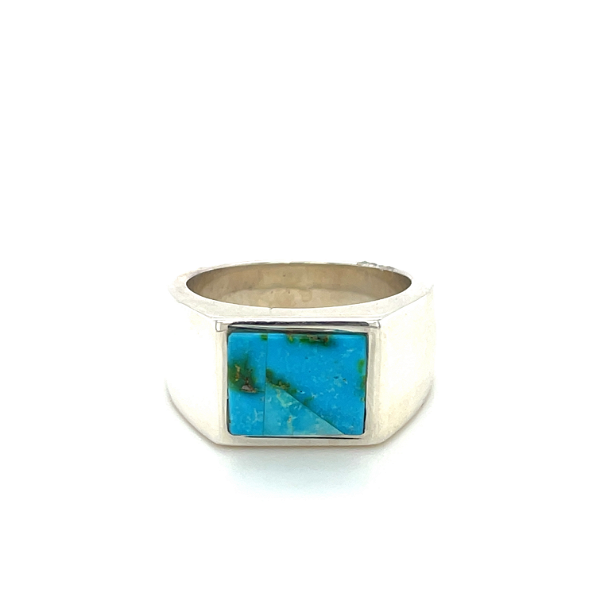 Closeup photo of Turquoise Ring