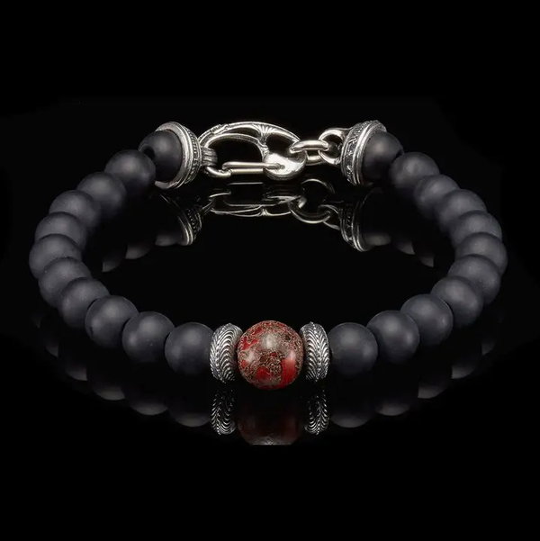 Closeup photo of Gentis Bracelet