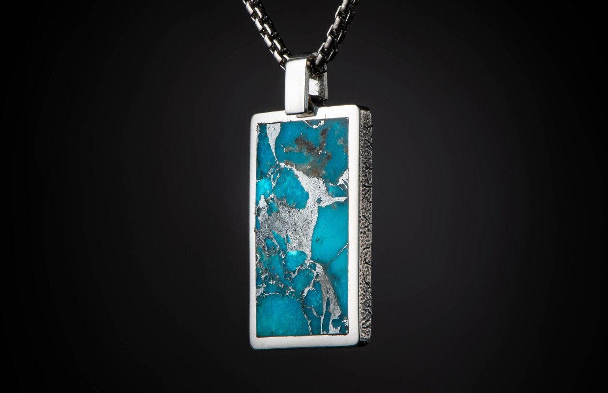 Pinnacle Turquoise Necklace with 22 in Chain