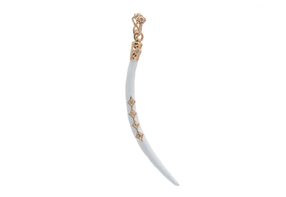 This stunning pendant is sure to become the perfect addition to your jewelry collection. Crafted from shining 14k rose gold and sterling silver, it features a large curved crivelli horn adorned with white enamel and sparkling champagne diamonds (0.07 TCW). The sleek and subtle design of this gorgeous pendant will add a hint of subtle sophistication to any outfit. With its classic design, this pendant is timeless and perfect for any occasion! Enamel Curved Horn Pendant